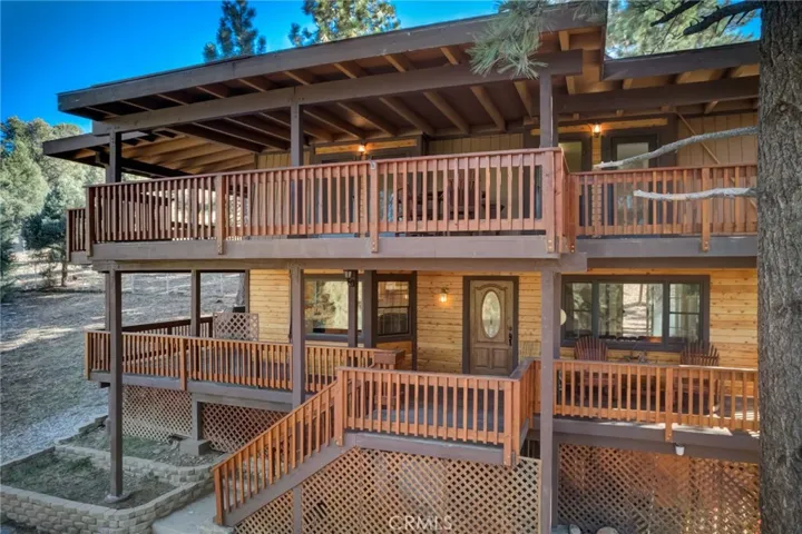 view of the front of the​​‌​​​​‌​​‌‌​‌‌​​​‌‌​‌​‌​‌​​​‌​​ house