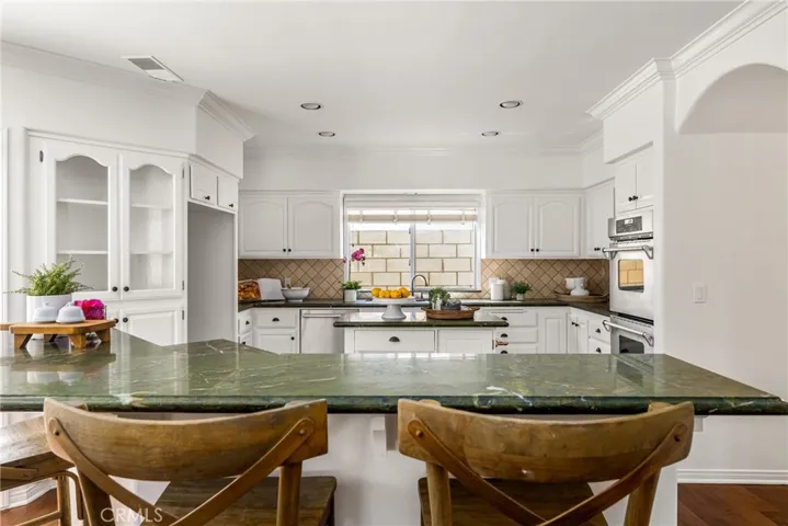 1672 Tustin Avenue, Costa Mesa, California 92627
