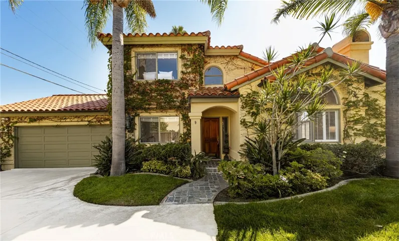 1672 Tustin Avenue, Costa Mesa, California 92627