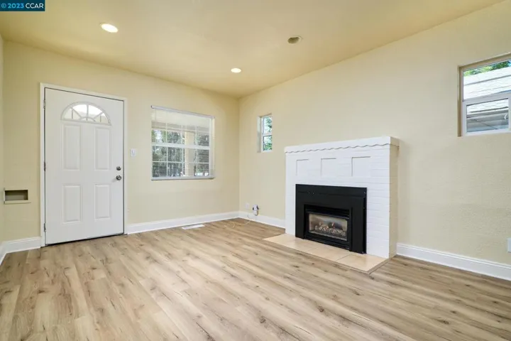 3509 10th Ave, Sacramento, California 95817