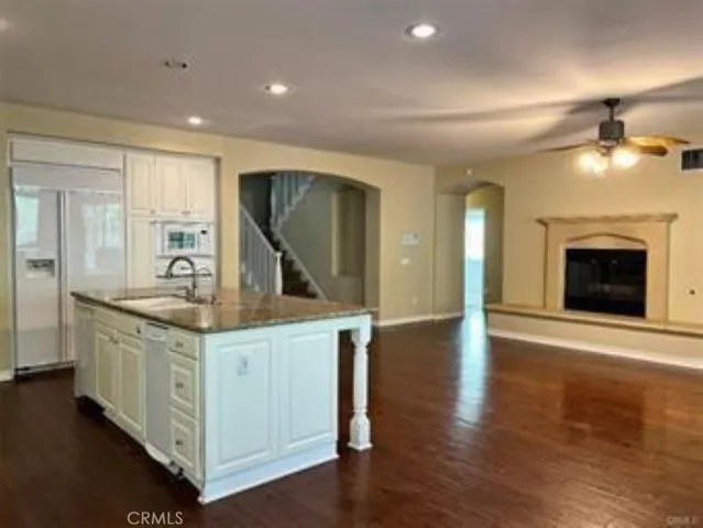 26163 Shadow Rock Lane, Valencia, California 91381