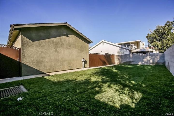 624 N Dalton Avenue, Azusa, California 91702