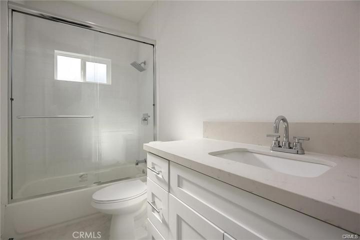 624 N Dalton Avenue, Azusa, California 91702