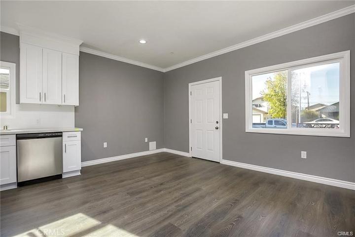 624 N Dalton Avenue, Azusa, California 91702