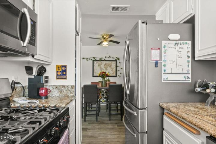 16-web-or-mls-UpMarketMedia2597Rud-075