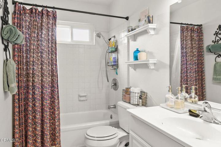 19-web-or-mls-UpMarketMedia2597Rud-078