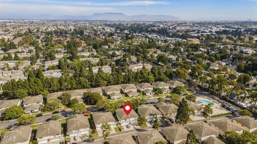 27-web-or-mls-UpMarketMedia2597Rud-113a