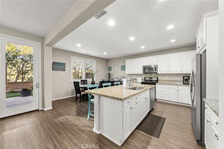 25406 Temescal Valley Lane, Corona, California 92883