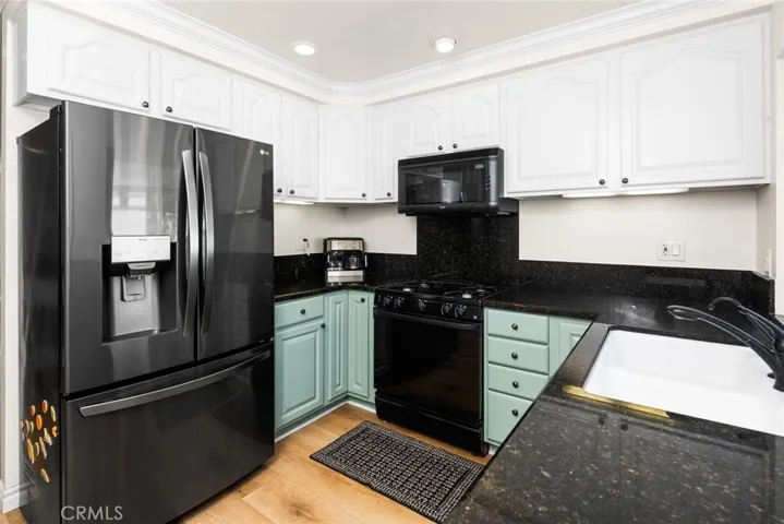 5066 Hampton Court, Westminster, California 92683