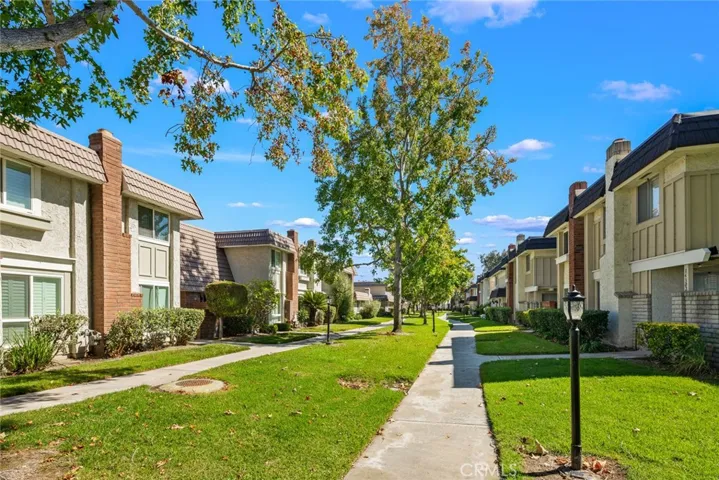 5066 Hampton Court, Westminster, California 92683