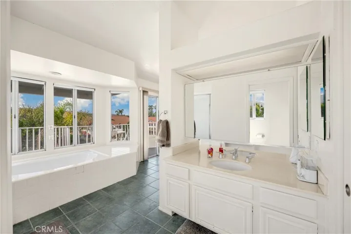 24560 Paseo De Toronto, Yorba Linda, California 92887
