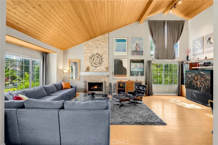 24560 Paseo De Toronto, Yorba Linda, California 92887