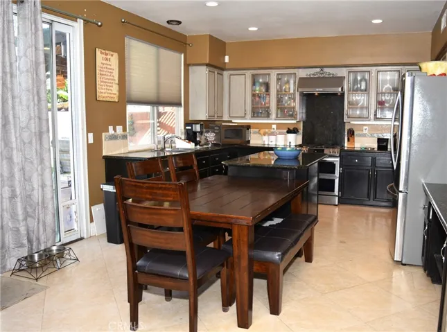 15550 Southwind Avenue, Fontana, California 92336