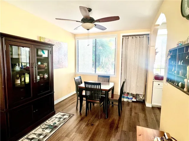 21720 Hart Street Unit 8, Canoga Park, California 91303