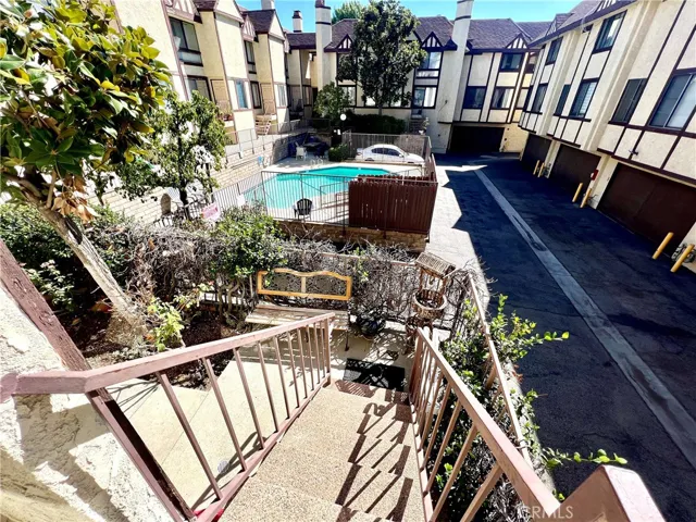 21720 Hart Street Unit 8, Canoga Park, California 91303