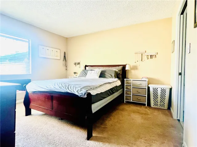 21720 Hart Street Unit 8, Canoga Park, California 91303