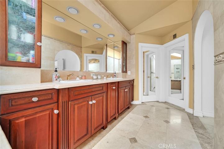 626 S Pathfinder Trail, Anaheim Hills, California 92807