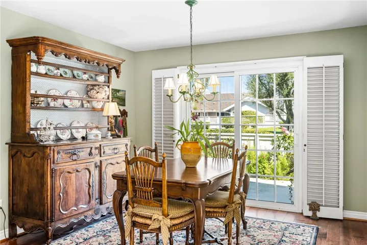 26 Lakeshore Unit 17, Irvine, California 92604