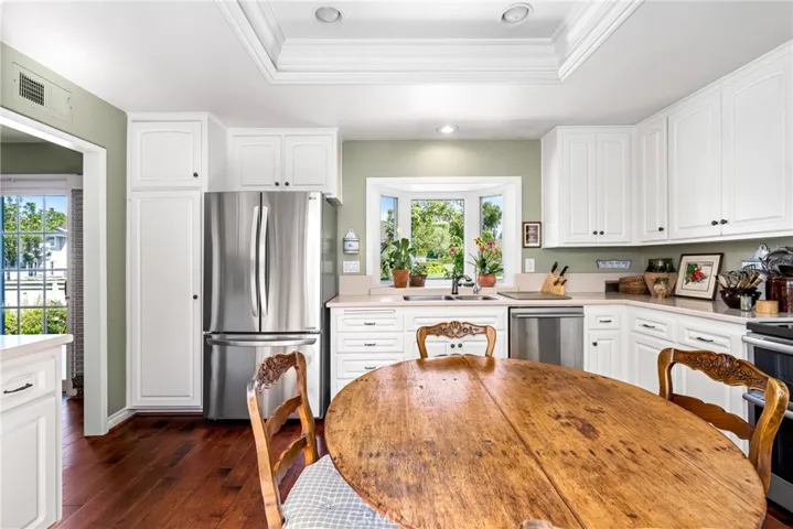 26 Lakeshore Unit 17, Irvine, California 92604