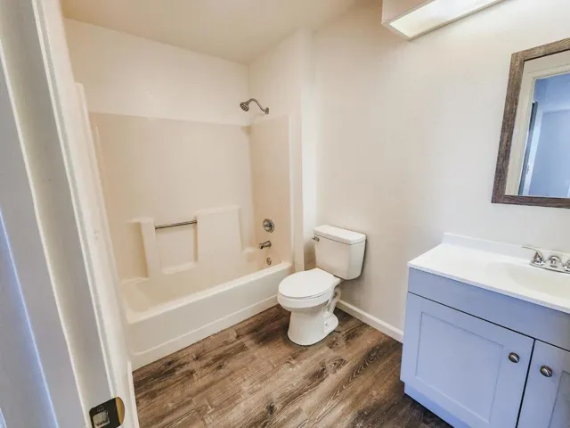 2422 N Main Street Unit E, Salinas, California 93906