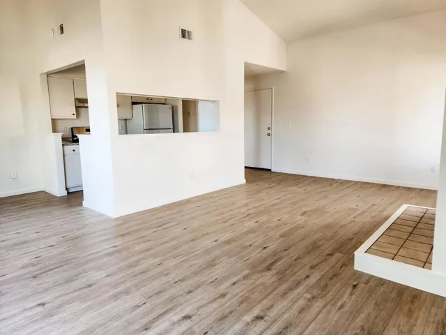 2422 N Main Street Unit E, Salinas, California 93906