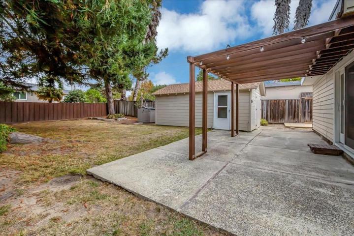 1075 Lewis Circle, Santa Cruz, California 95062
