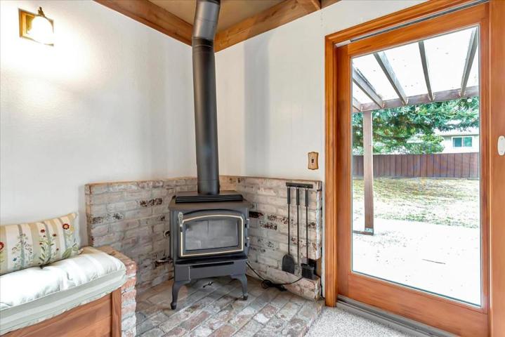 1075 Lewis Circle, Santa Cruz, California 95062