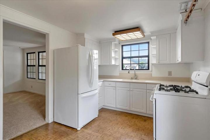 1075 Lewis Circle, Santa Cruz, California 95062