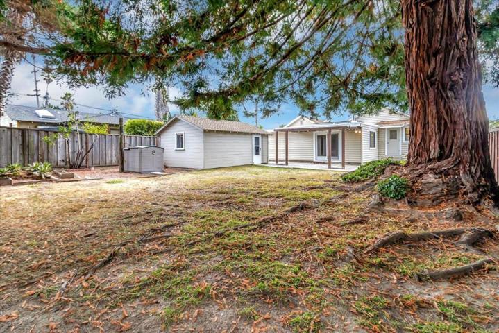 1075 Lewis Circle, Santa Cruz, California 95062