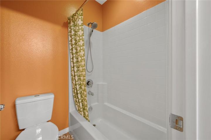 7598 Morning Mist Drive, Eastvale, California 92880