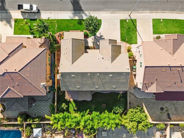 7598 Morning Mist Drive, Eastvale, California 92880