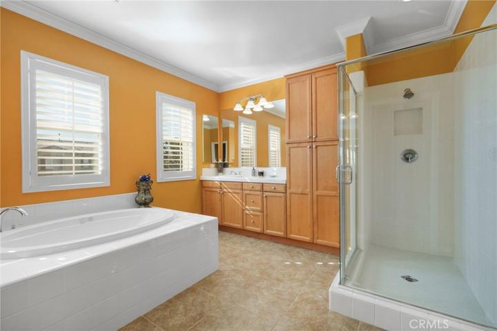 7598 Morning Mist Drive, Eastvale, California 92880