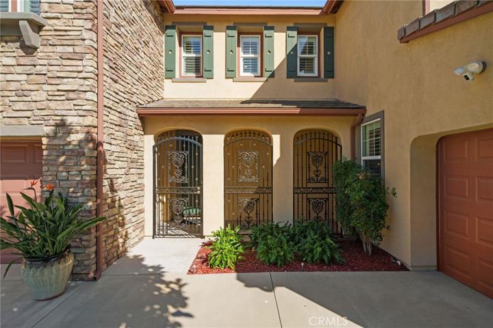 7598 Morning Mist Drive, Eastvale, California 92880