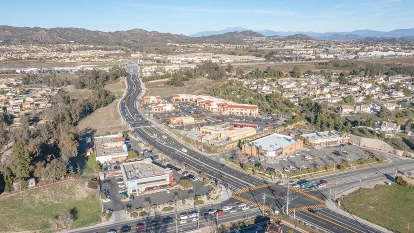 32395 Clinton Keith Road Unit B-12, Wildomar, California 92595