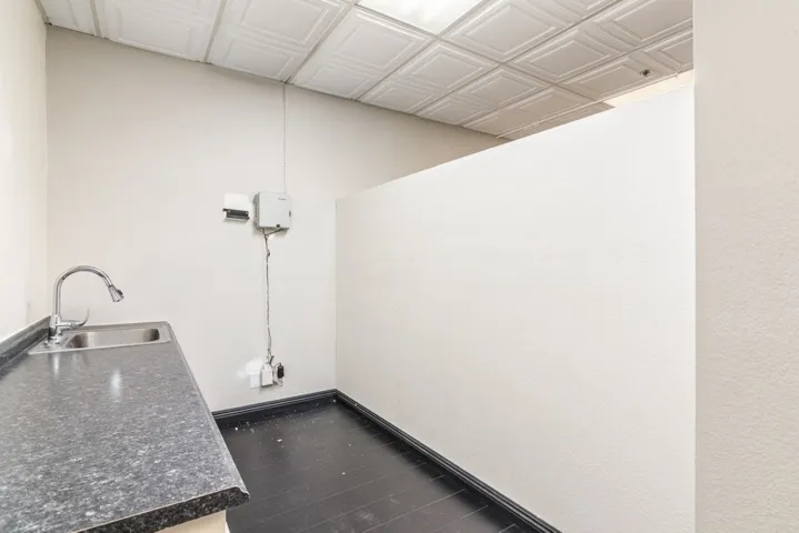 32395 Clinton Keith Road Unit B-12, Wildomar, California 92595