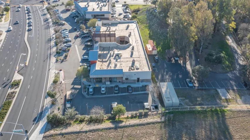 32395 Clinton Keith Road Unit B-12, Wildomar, California 92595