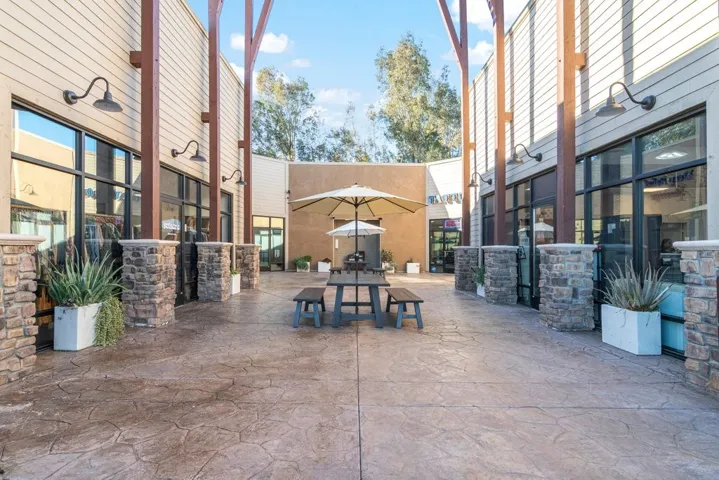 32395 Clinton Keith Road Unit B-12, Wildomar, California 92595