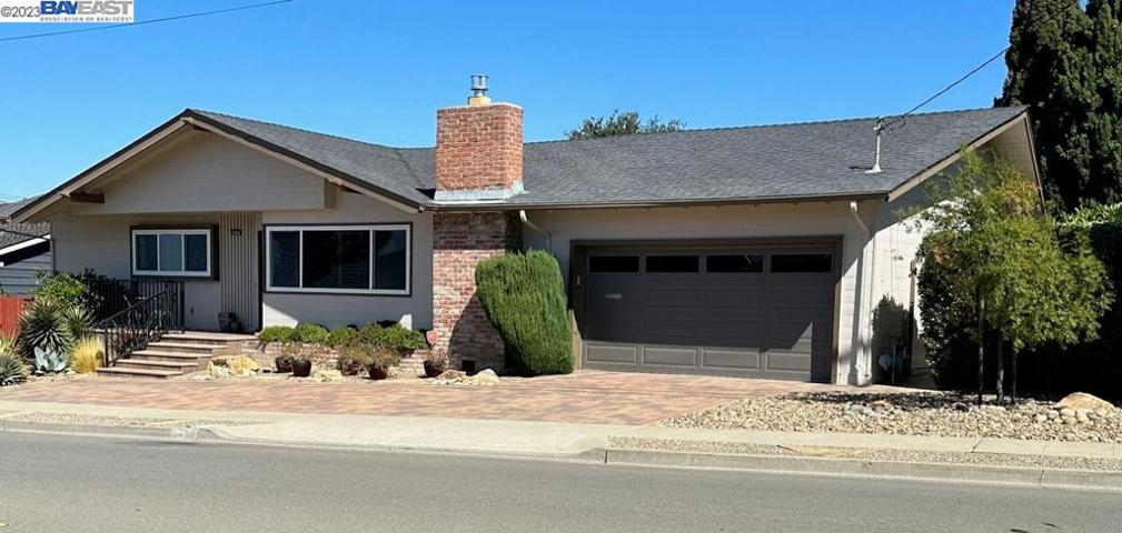 2550 Oakes Dr, Hayward, California 94542