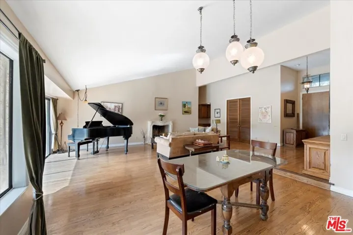 18230 Hiawatha Street, Porter Ranch, California 91326