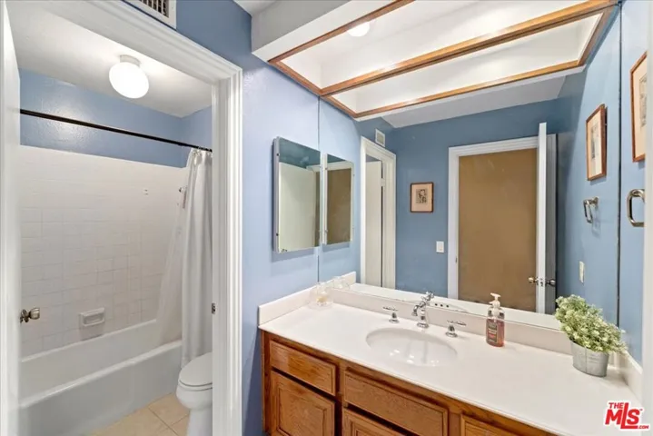 18230 Hiawatha Street, Porter Ranch, California 91326
