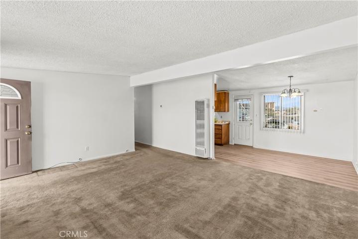 1379 Riverside Drive, Barstow, California 92311
