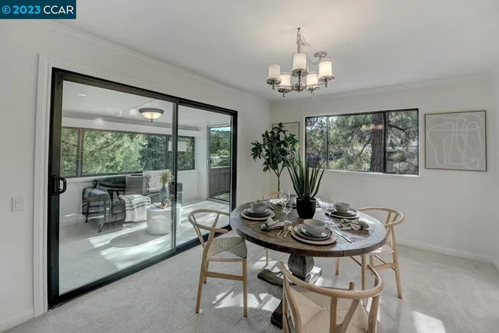 1300 Canyonwood Ct Unit 11, Walnut Creek, California 94595
