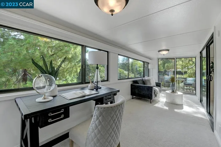 1300 Canyonwood Ct Unit 11, Walnut Creek, California 94595