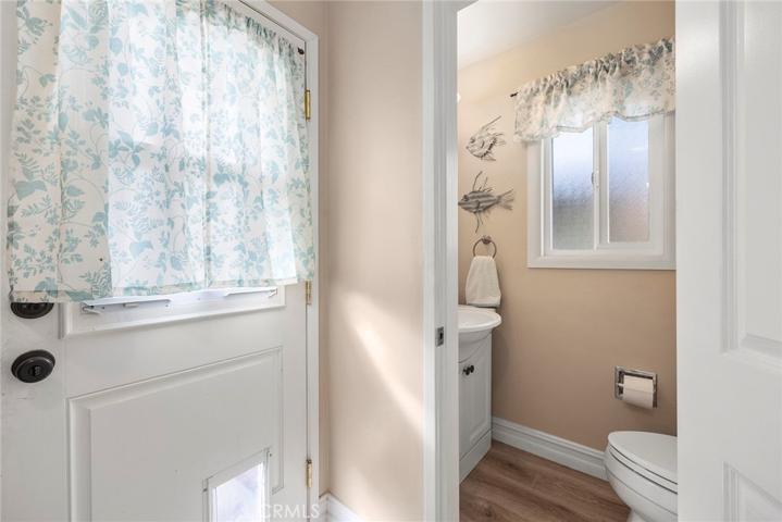 1311 N Acacia Avenue, Fullerton, California 92831