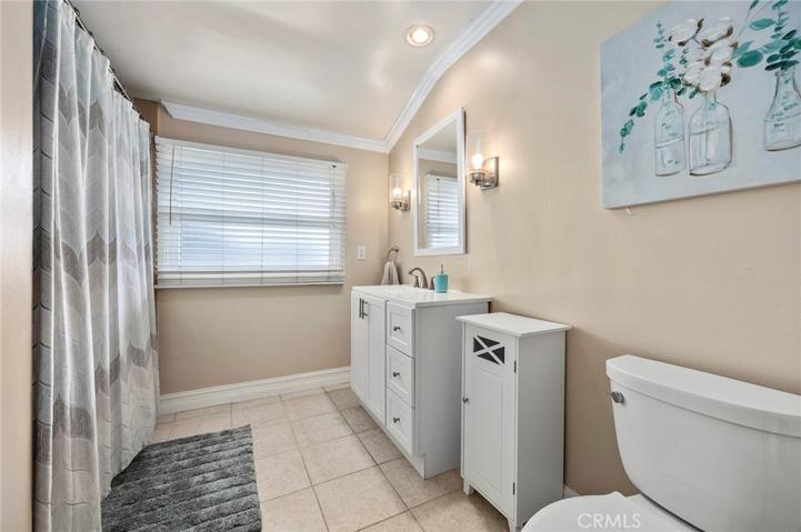 1311 N Acacia Avenue, Fullerton, California 92831