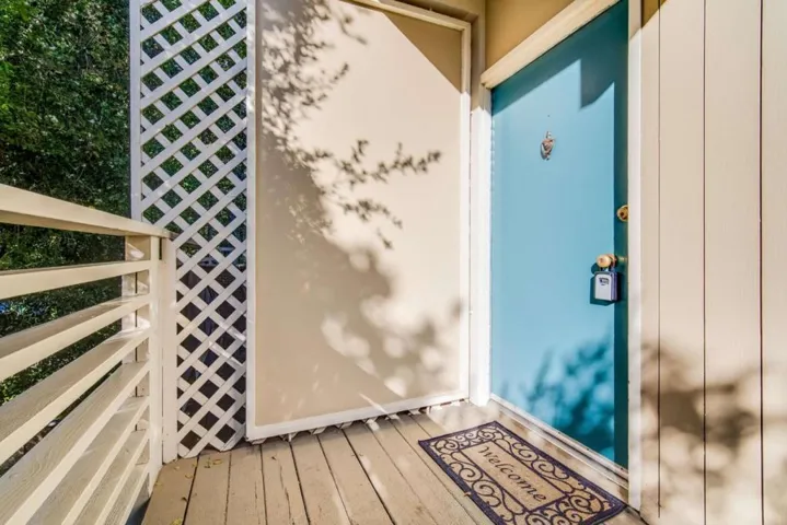 640 Forest Avenue Unit C, Palo Alto, California 94301
