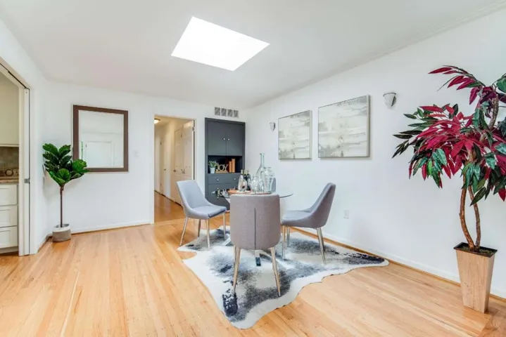 640 Forest Avenue Unit C, Palo Alto, California 94301