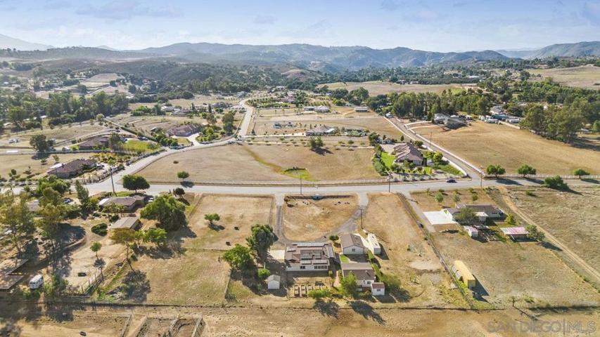 1615 Pine Street, Ramona, California 92065