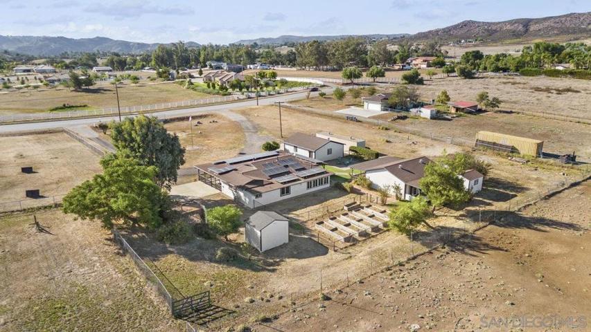 1615 Pine Street, Ramona, California 92065