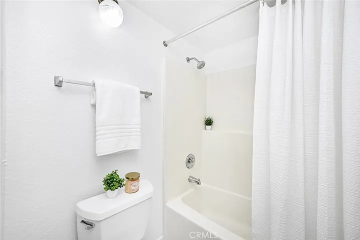 3583 Greentree Unit B, Anaheim, California 92804
